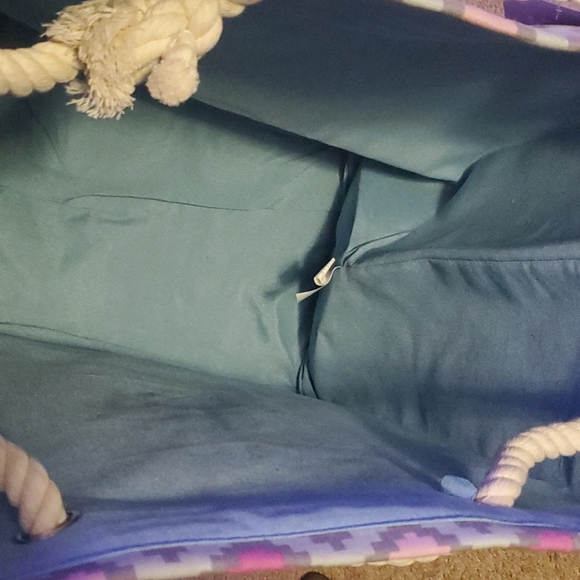 NWT Tote 🛍 - Picture 5 of 6